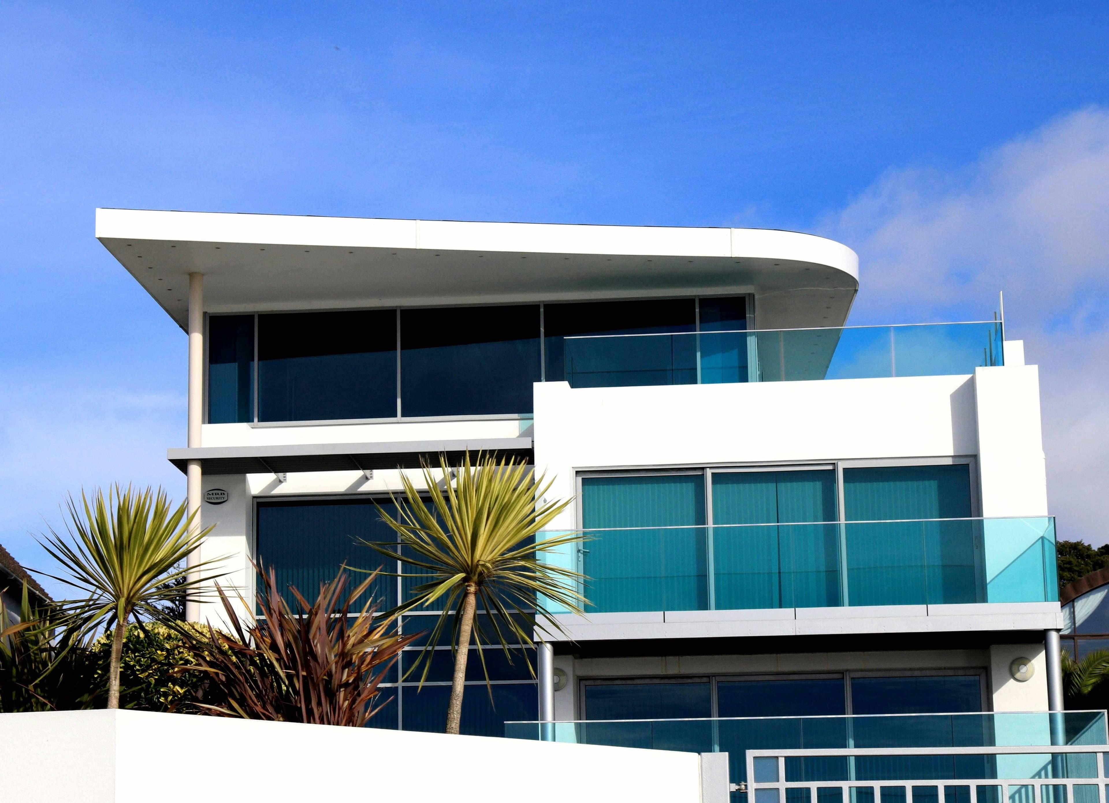 Main view of Kwa John Apartments